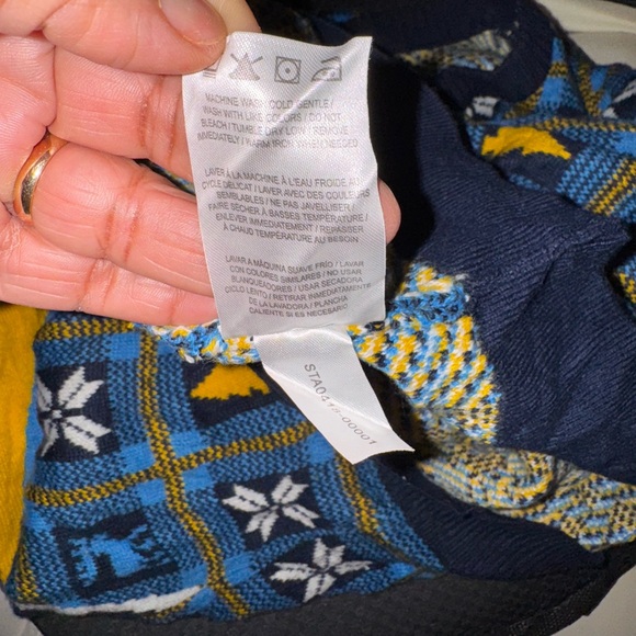 NFL Los Angeles Chargers Busy Block Snowfall Foco Ugly Sweater - Picture 10 of 10